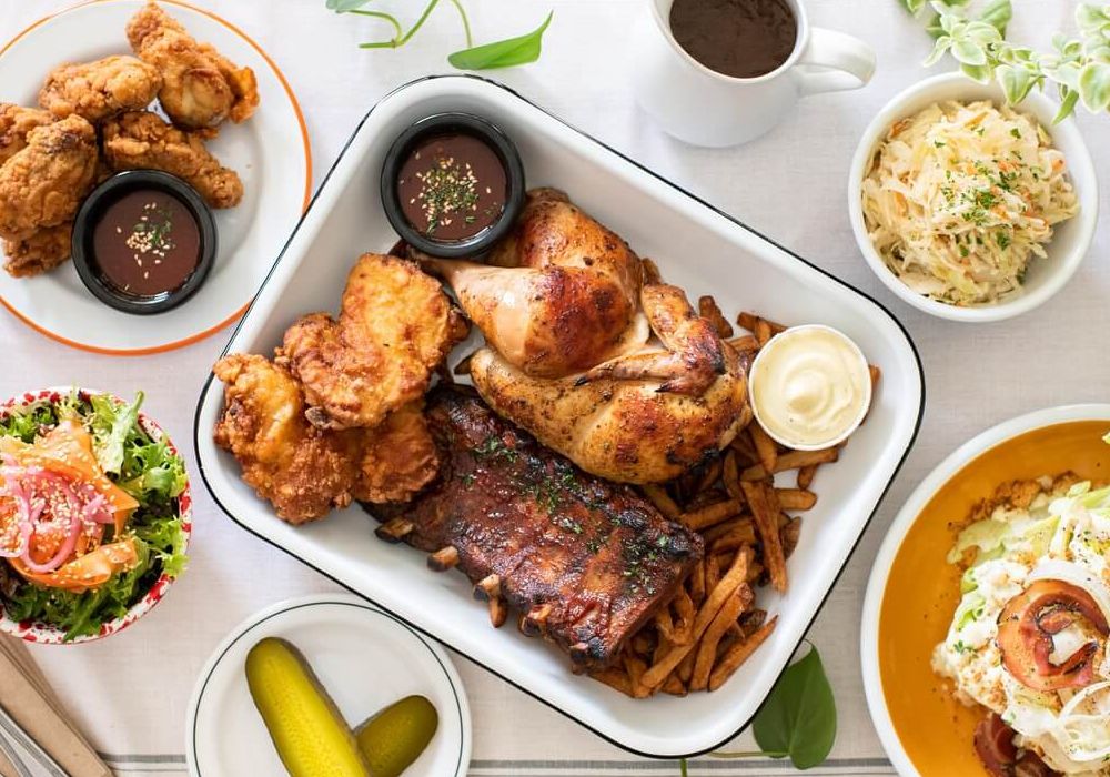 Rôtisserie Petite Italie : Mon Petit Poulet St-Lo à Montréal